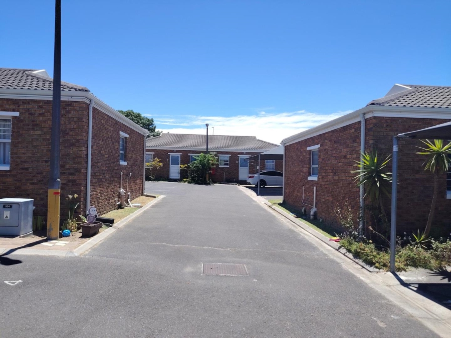 To Let 2 Bedroom Property for Rent in De Tuin Western Cape
